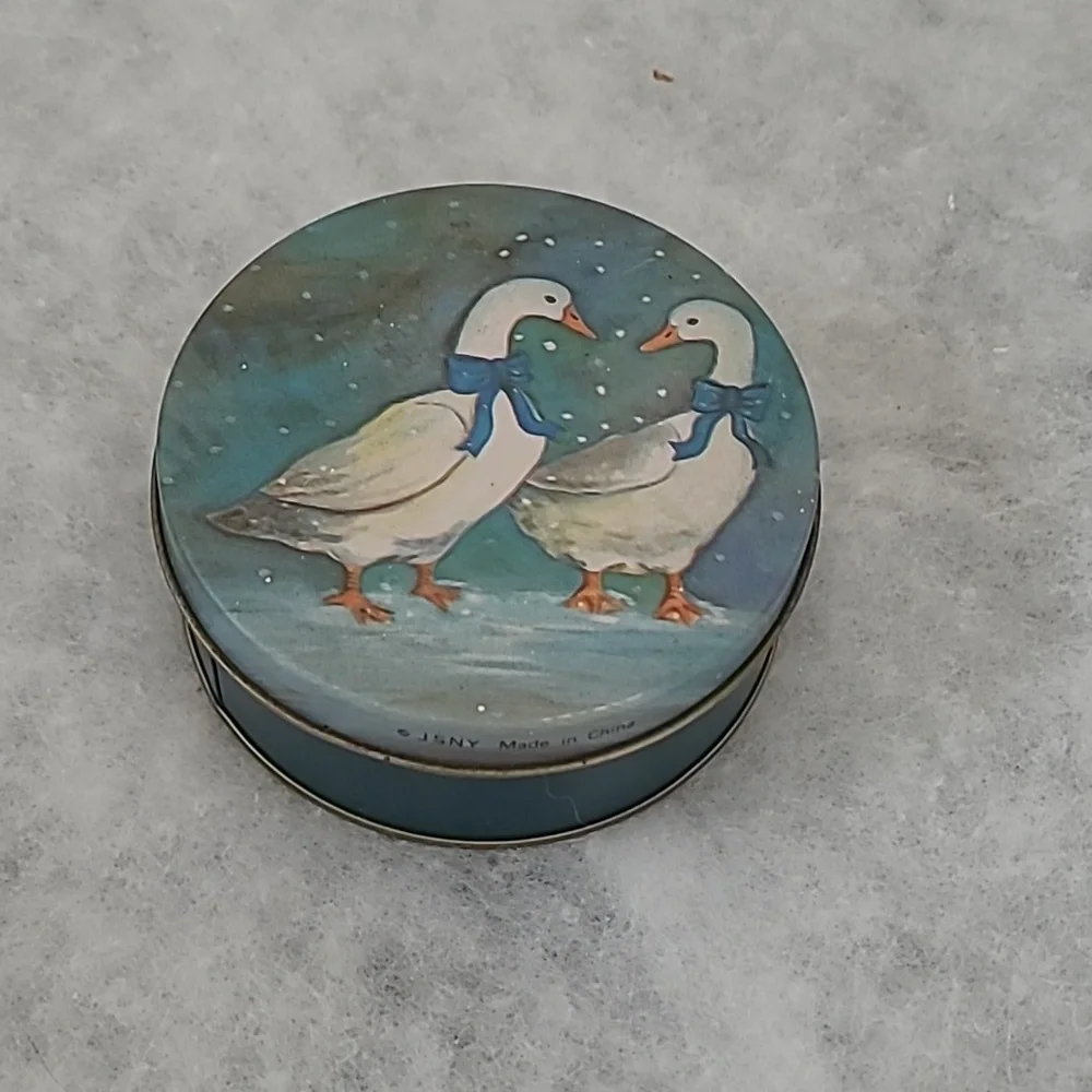 Winter geese coasters, Set Of 6, Vintage, J.S.N.Y. with a matching storage tin